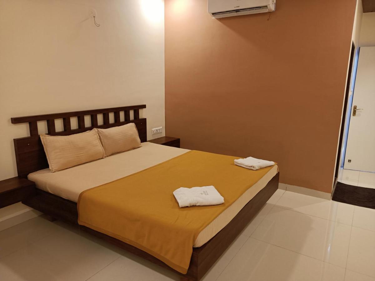 O'Nest Countryside Hotel Surai Екстериор снимка